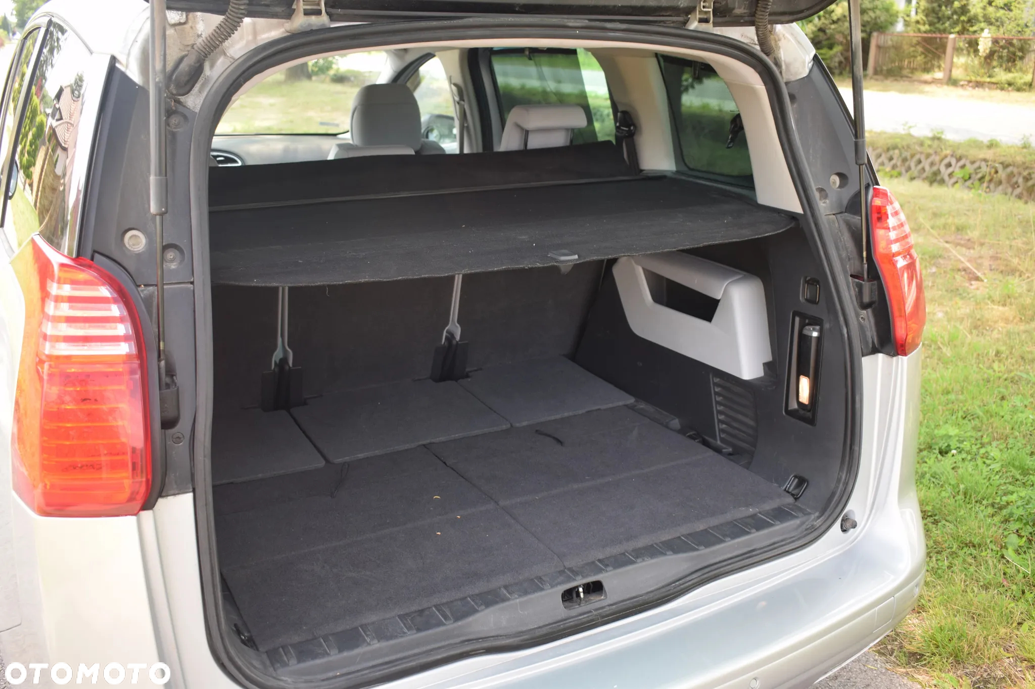 Peugeot 5008 1.6 HDi Family 7os - 15