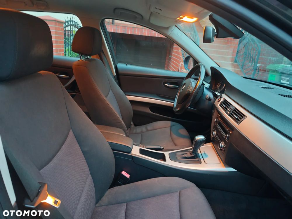 BMW Seria 3 - 13
