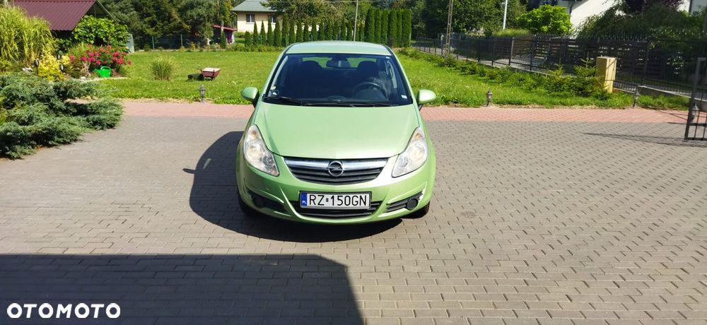 Opel Corsa 1.0 12V Essentia - 1