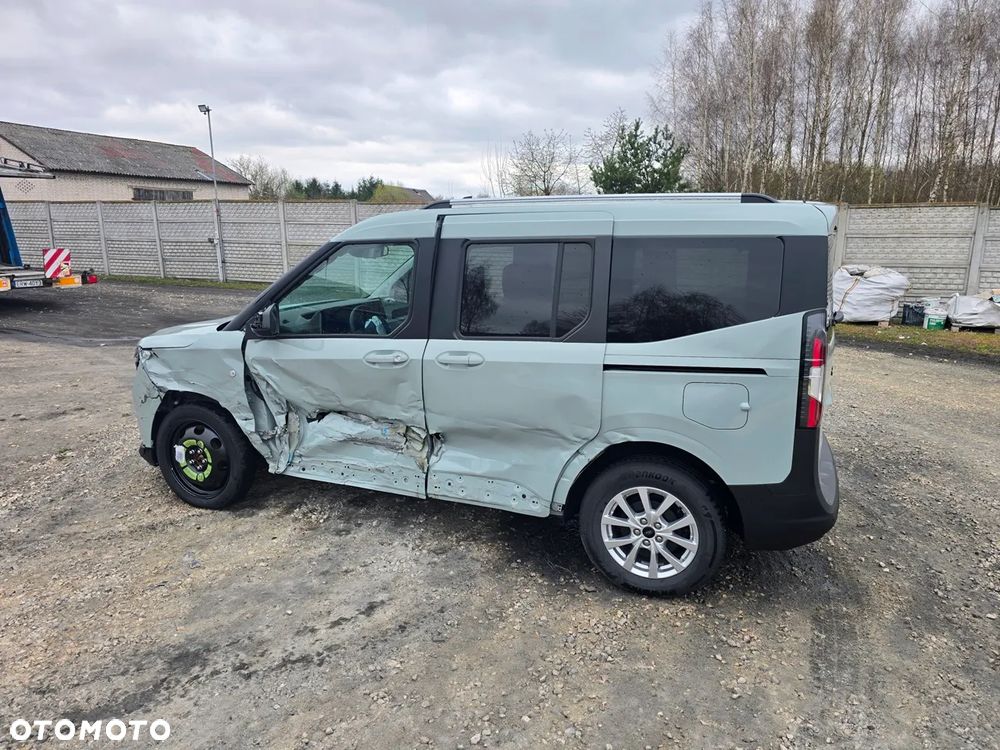 Ford Tourneo Courier ver-1-0-ecoboost-trend - 10