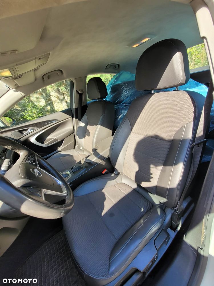 Opel Insignia 2.8 T V6 Cosmo 4x4 - 24