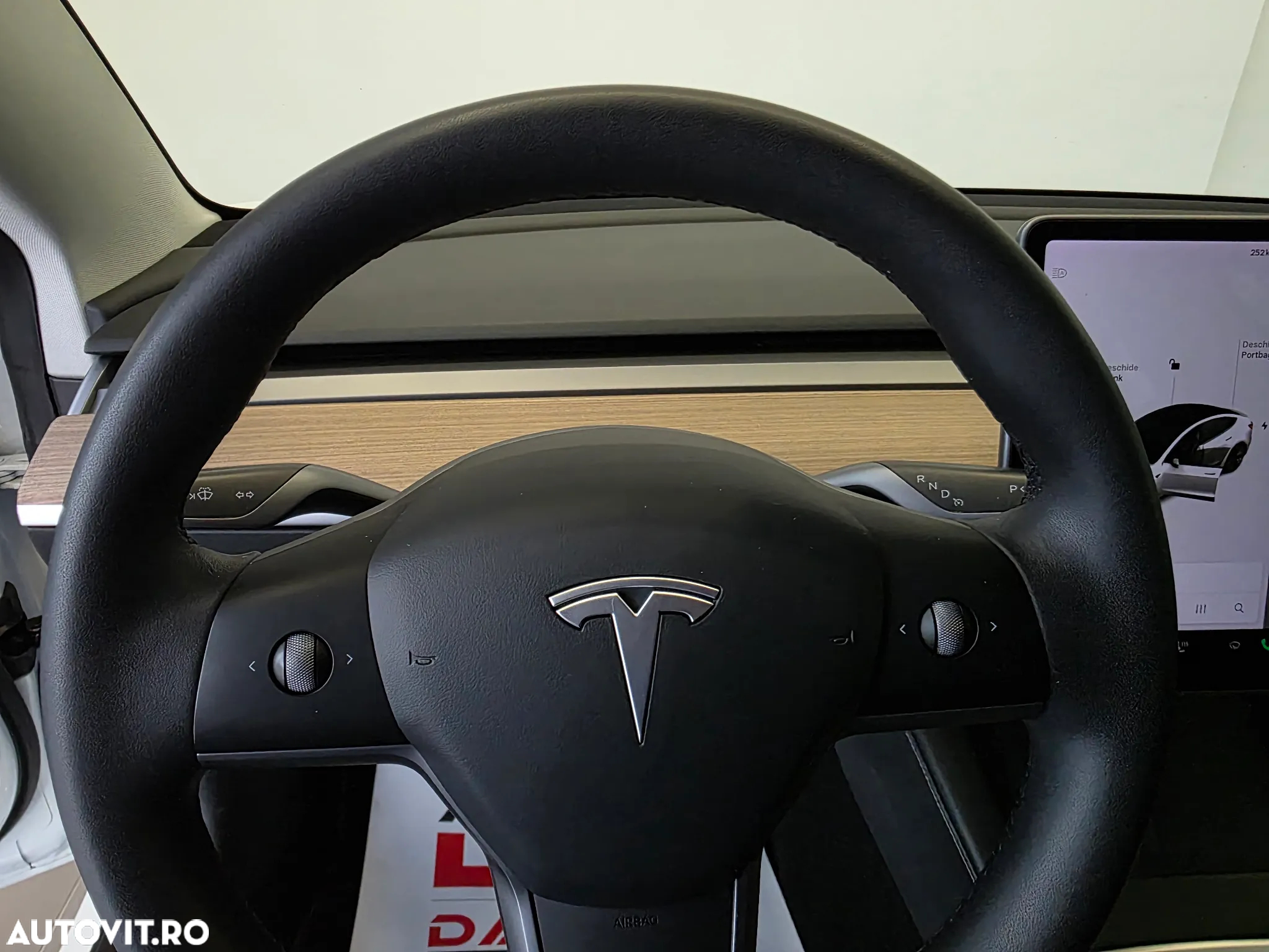 Tesla Model 3 Langstreckenbatterie Allradantrieb Dual Motor - 20