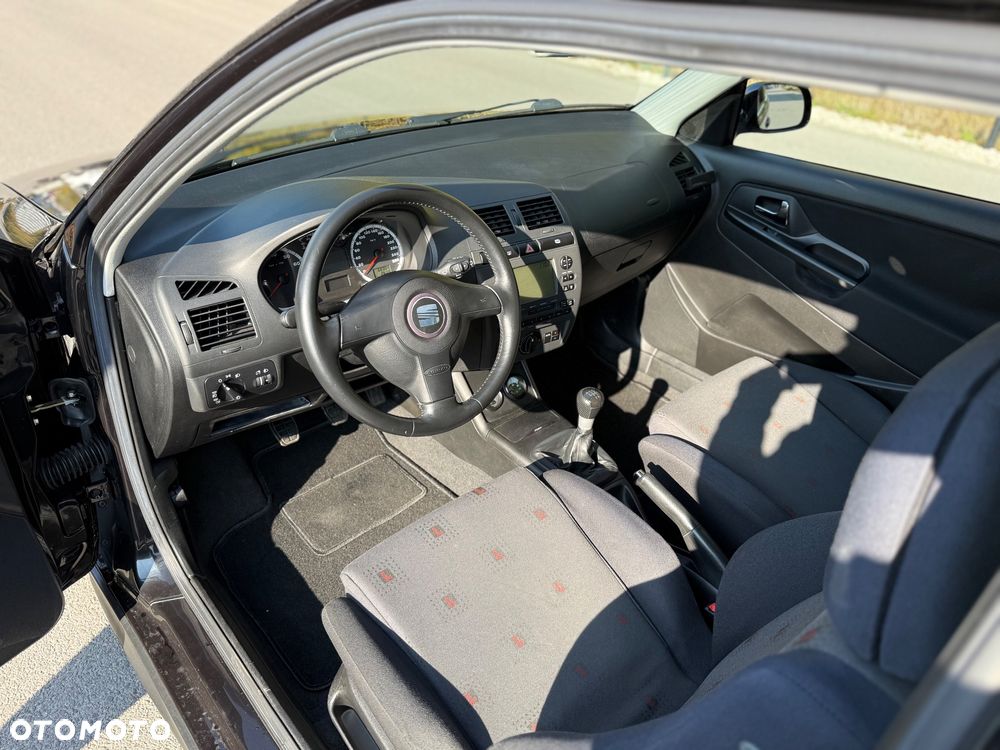 Seat Ibiza 1.8 20V T Cupra - 30