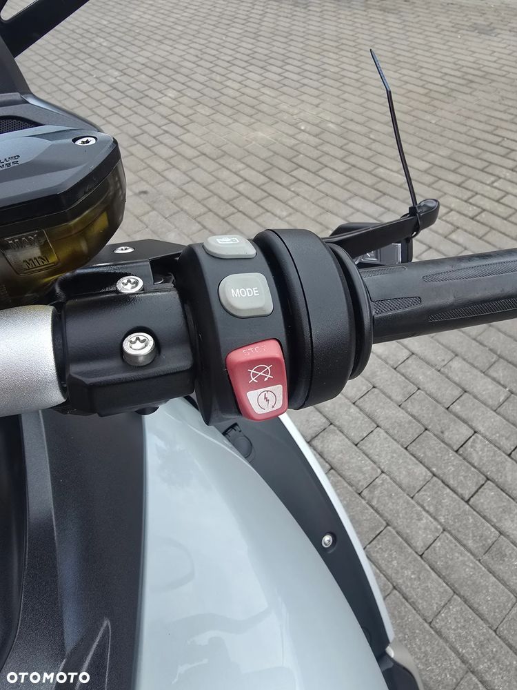 BMW K - 16