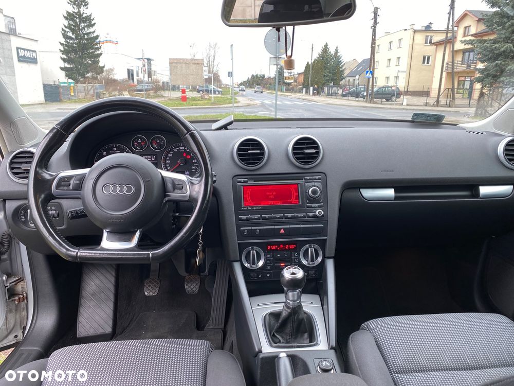 Audi A3 1.6 TDI DPF Attraction - 7