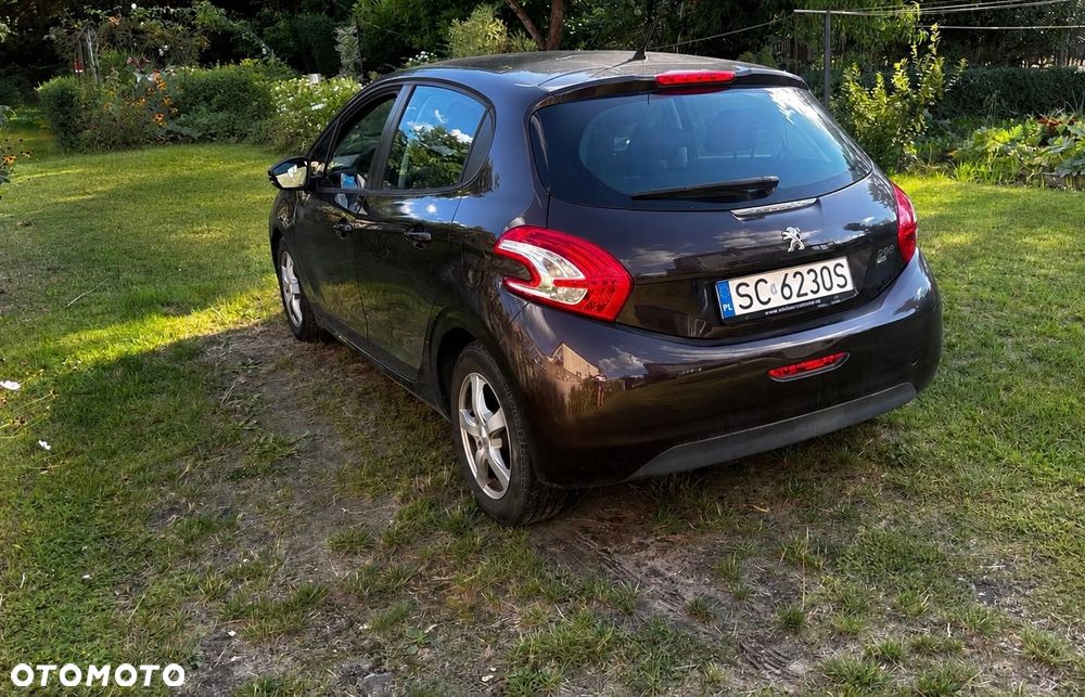 Peugeot 208 1.6 e-HDi Active STT - 4