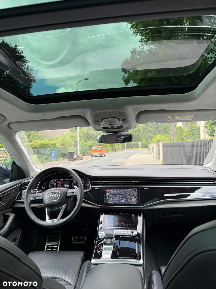 Audi RS Q8 - 15