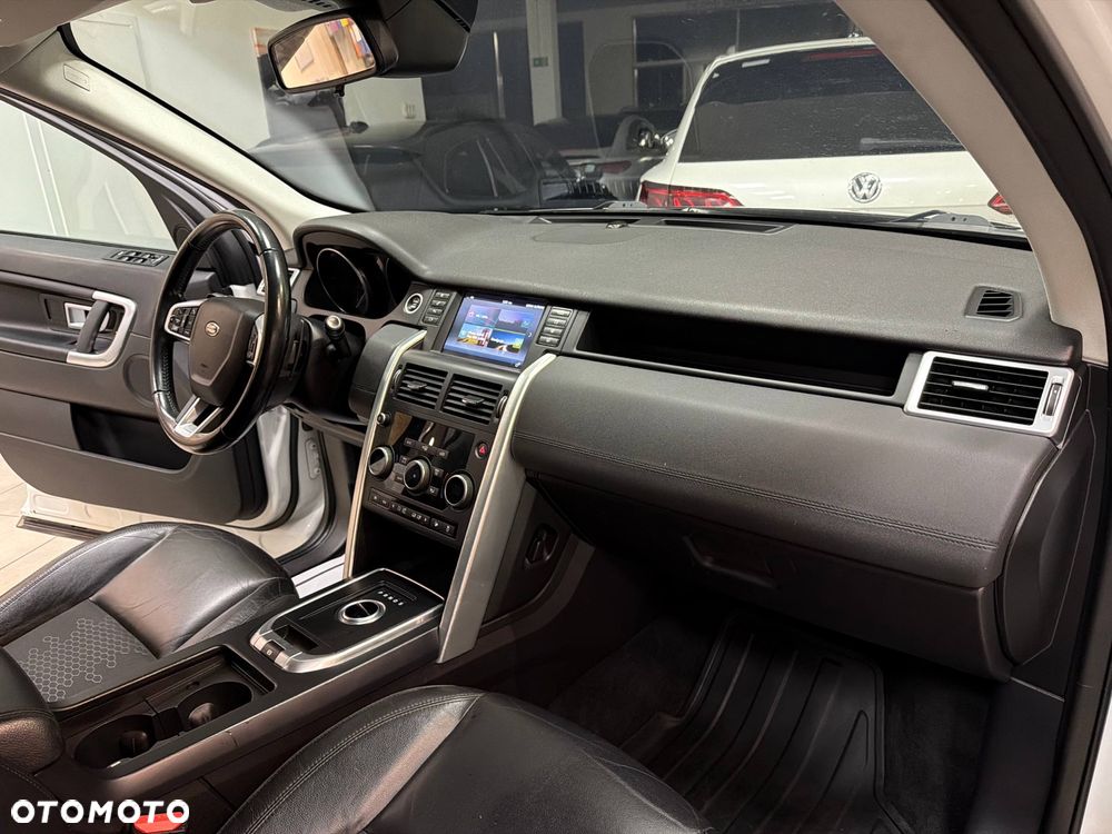 Land Rover Discovery Sport 2.0 Si4 SE - 38