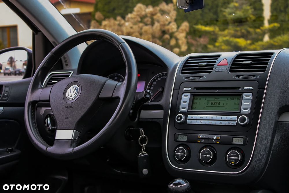 Volkswagen Golf 2.0 FSI Speed - 20