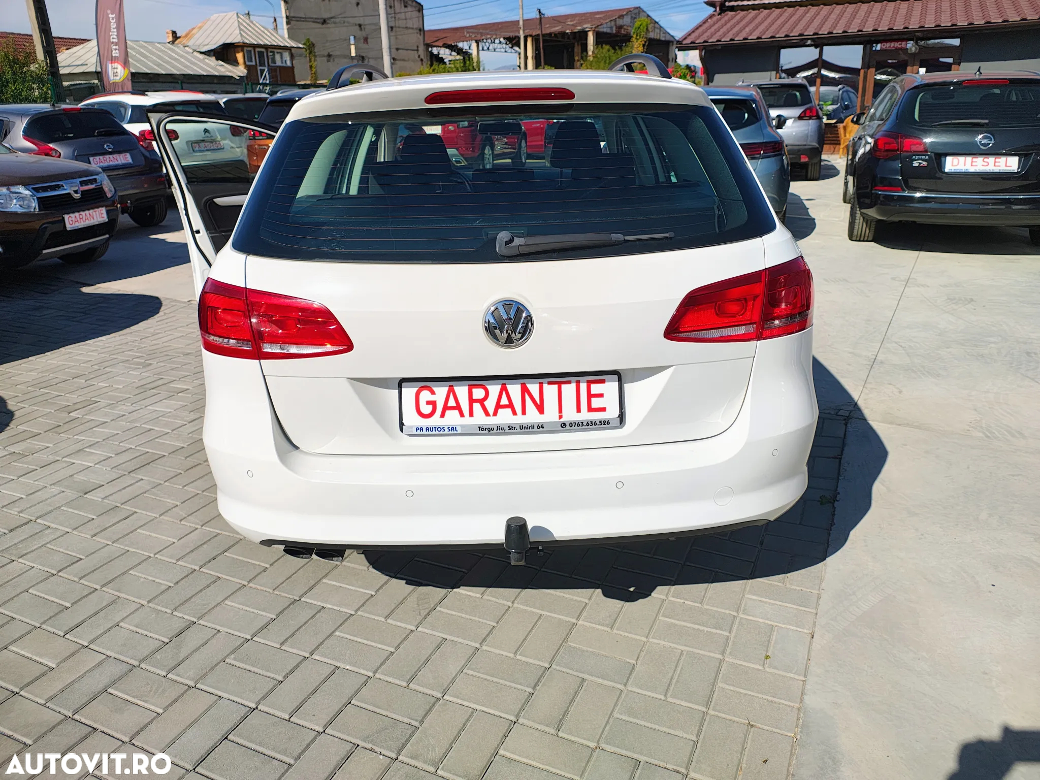 Volkswagen Passat Variant 2.0 Blue TDI SCR Comfortline - 24