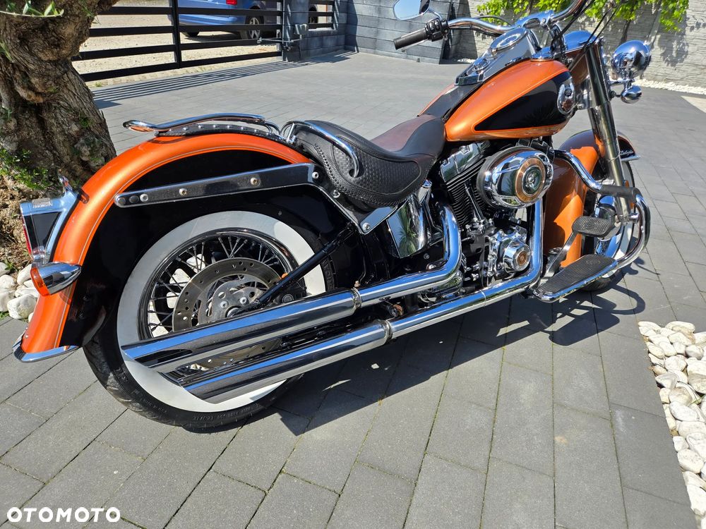 Harley-Davidson Softail Deluxe - 22
