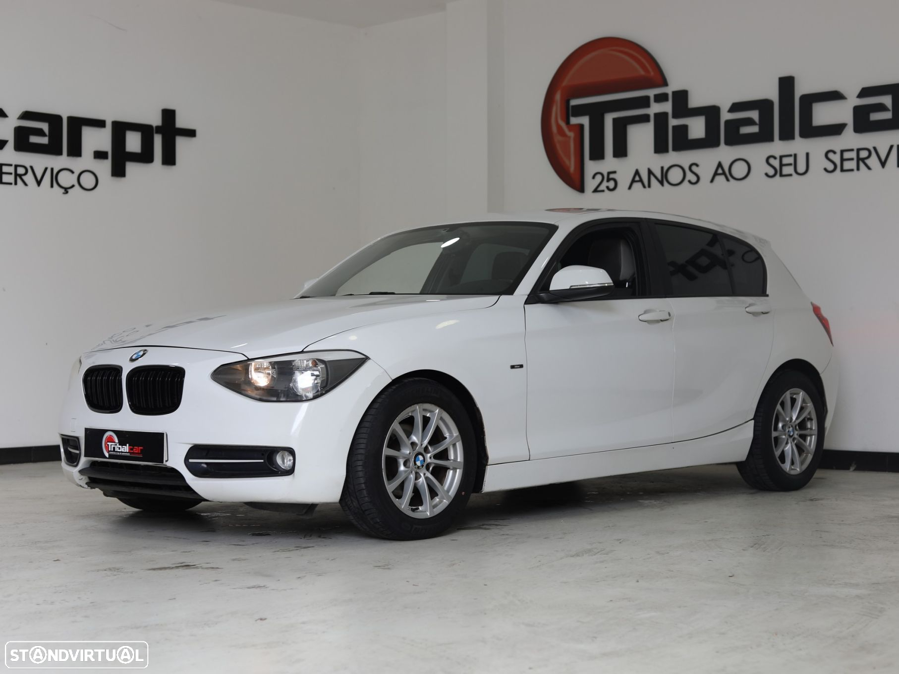 BMW 116 d EDynamics Line Urban - 8