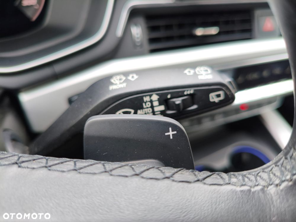 Audi A4 Allroad - 30