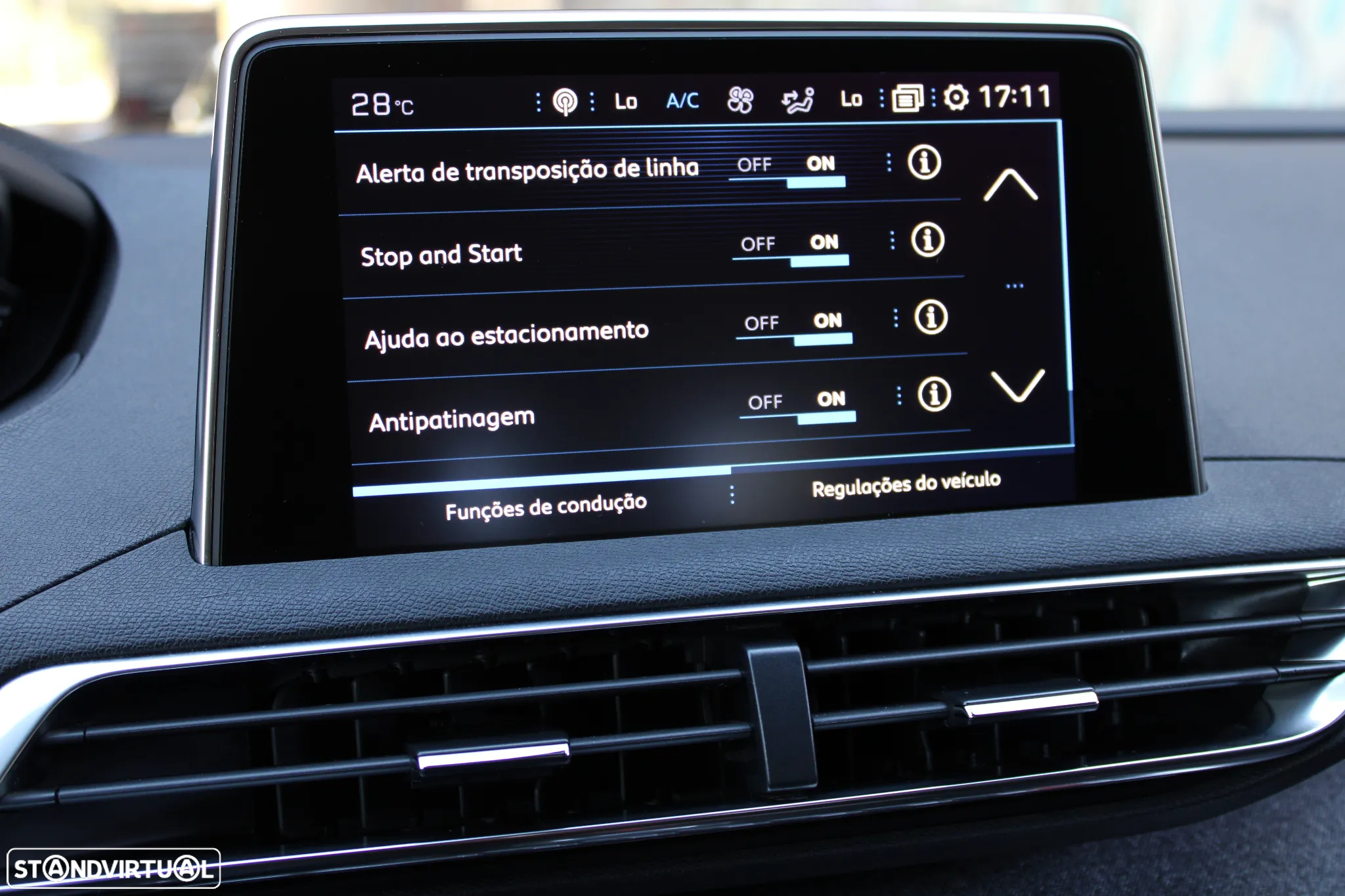 Peugeot 5008 1.5 BlueHDi Allure EAT8 - 37