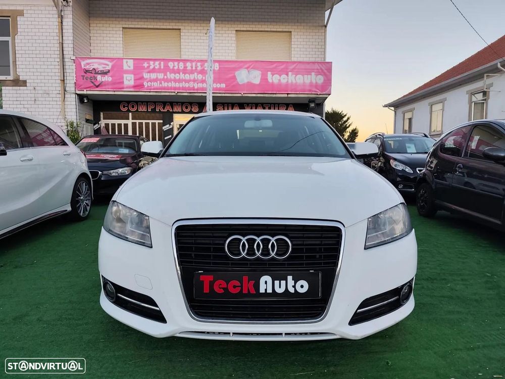 Audi A3 Sportback 1.6 TDI S-line - 2