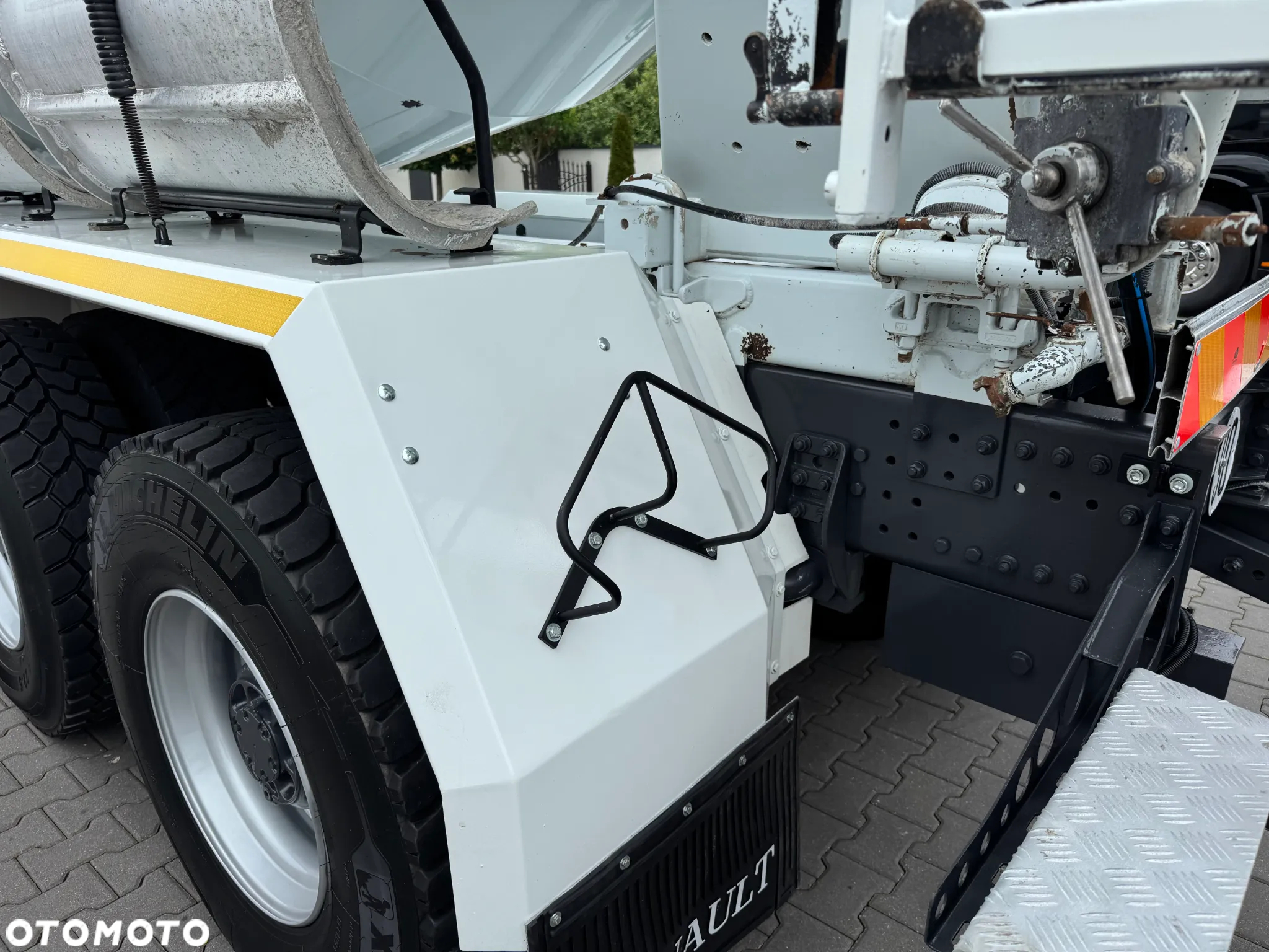Renault Kerax 460DXi Euro 5, 8x4, MANUAL, STETTER SCHWING 10 m3, 2012r, IDEALNY STAN - 13