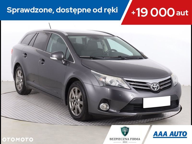 Toyota Avensis - 1
