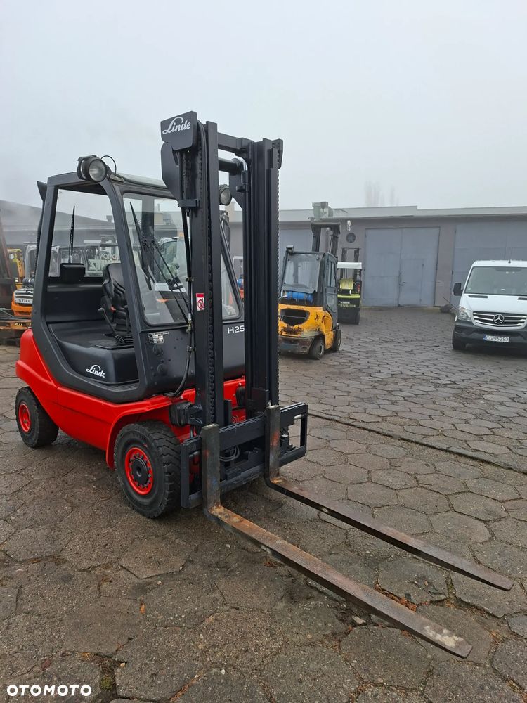 Linde H25t-03 - 3