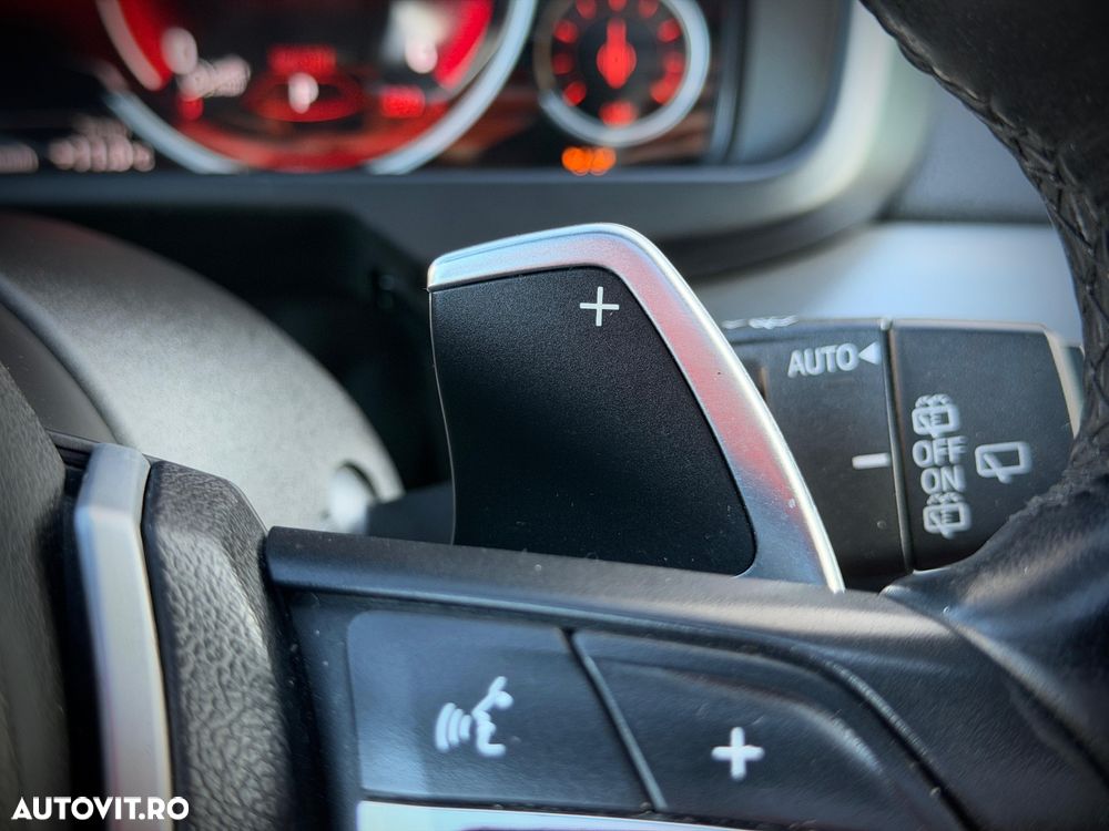 BMW X5 xDrive30d - 33