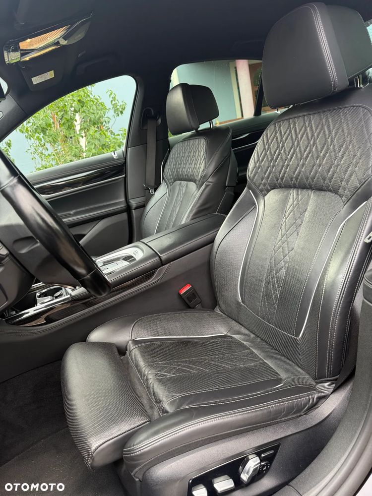 BMW Seria 7 750d xDrive - 8