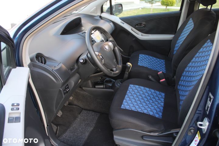 Toyota Yaris 1.0 VVT-i Style - 16