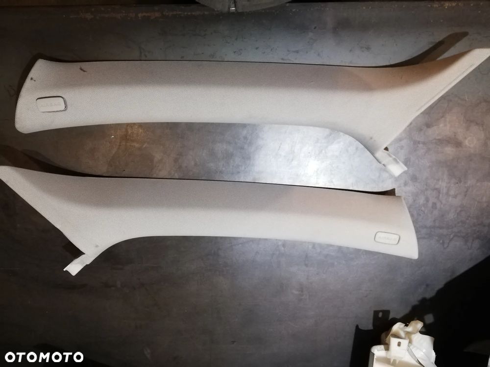 Poszycia słupków Audi  Q5 8R0867287B 8R0867243 8R0867233B 8R0867234B 8R0867245P 8R0867839B - 8