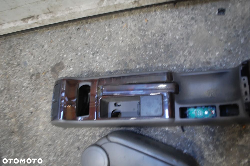 TUNEL ŚRODKOWY KOMPLETNY 2 DIN + PODŁOKIETNIK SKÓRA AUDI A6 C5 LIFT - 3