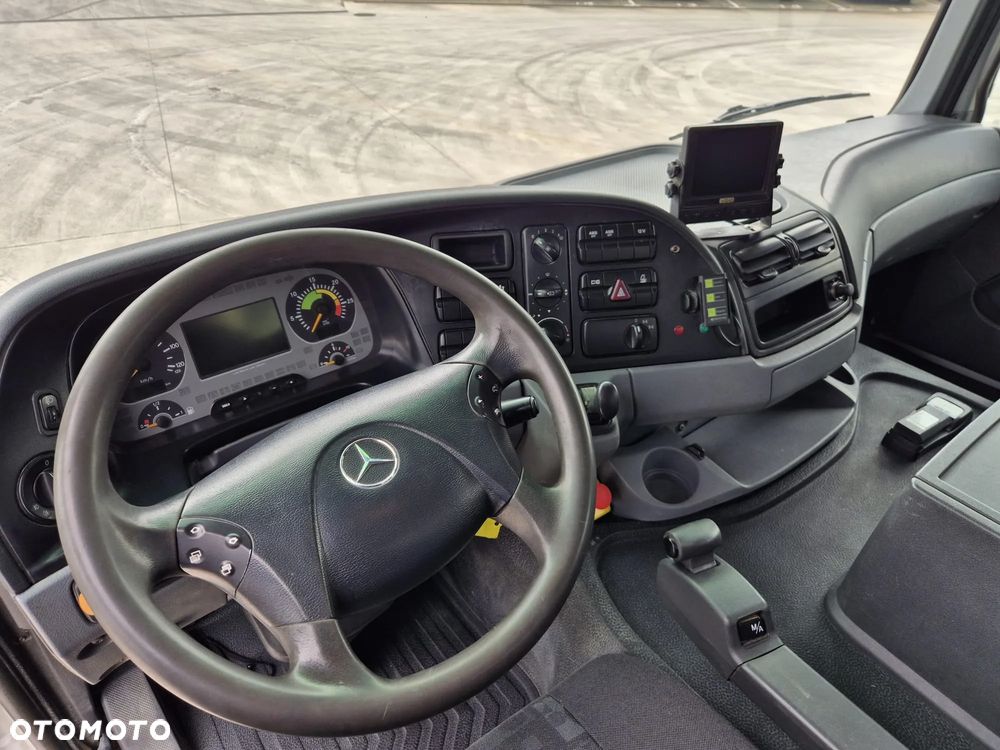 Mercedes-Benz ACTROS 3241 / HDS HIAB / RETARDER / 8x4/4 - 10