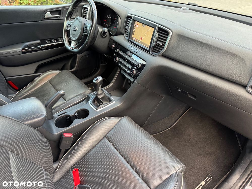 Kia Sportage 1.6 T-GDI AWD GT LINE - 16