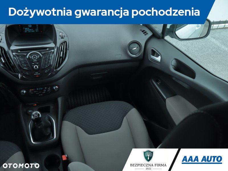 Ford Tourneo Courier - 10