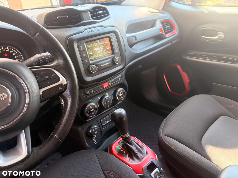 Jeep Renegade - 8