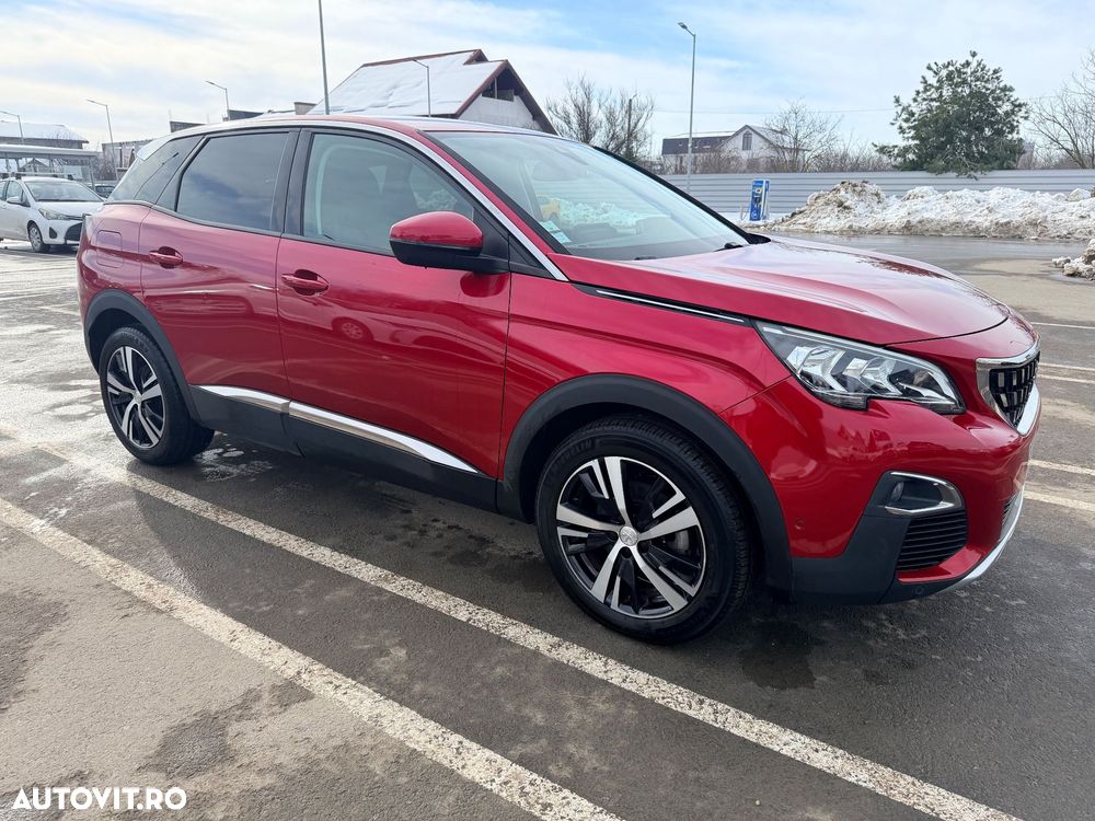 Peugeot 3008 PureTech 130 Stop & Start GPF EAT8 Allure - 4