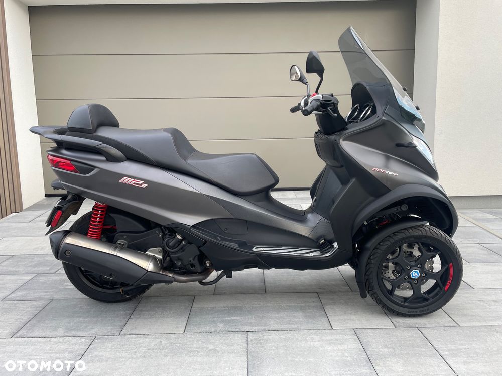 Piaggio MP-3 - 21