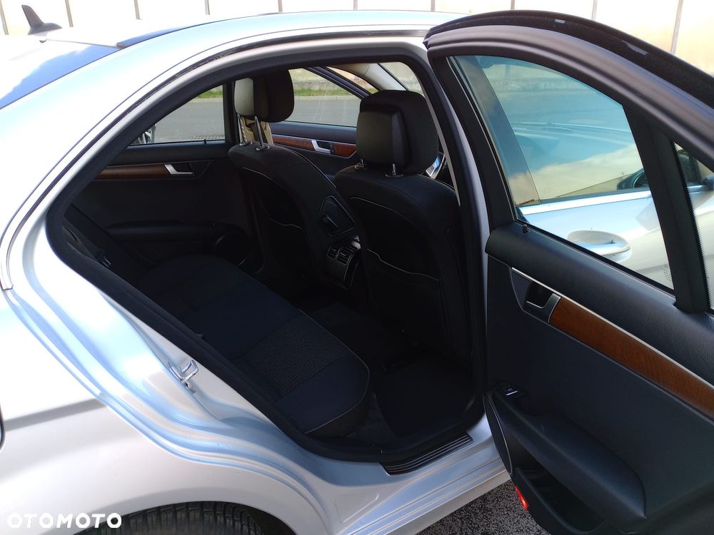 Mercedes-Benz Klasa C 200 Kompressor Automatik Elegance - 16