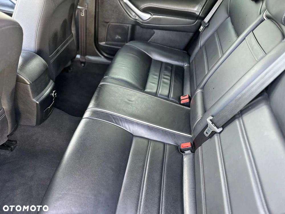 Ford Mondeo Turnier 2.0 TDCi EConetic Titanium - 16