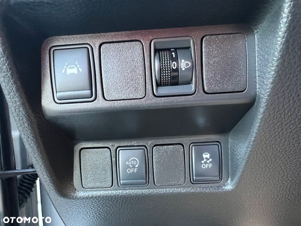 Nissan Qashqai - 30