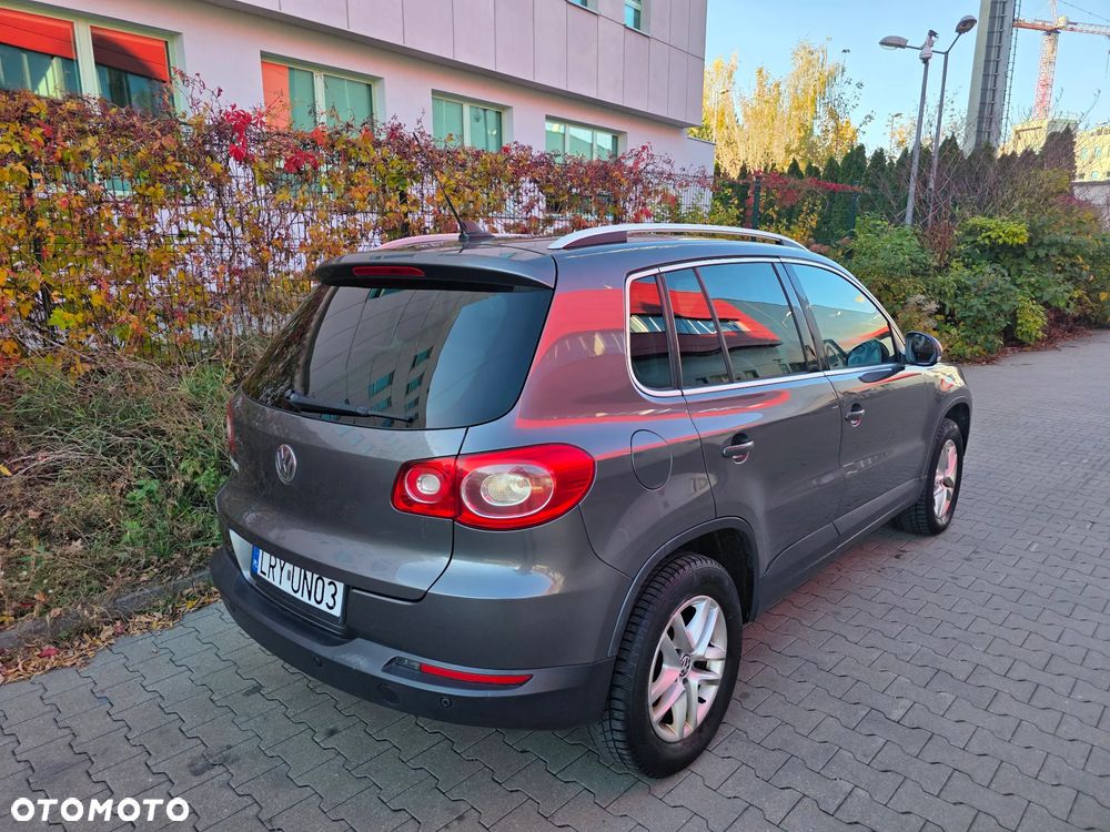 Volkswagen Tiguan - 7