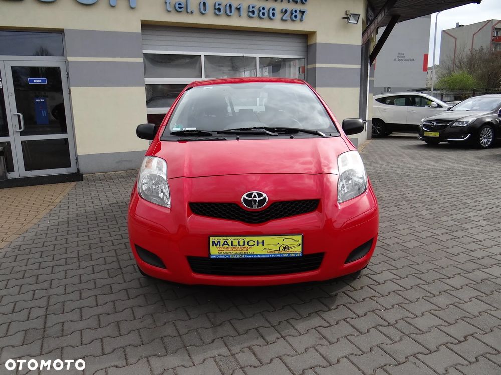 Toyota Yaris 1.0 Terra EU5 - 9
