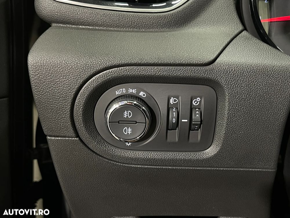 Opel Grandland X 1.2 Start/Stop Automatik Business Edition - 21