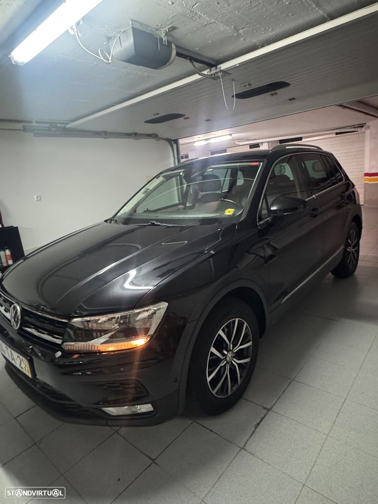 VW Tiguan 2.0 TDI Confortline - 9