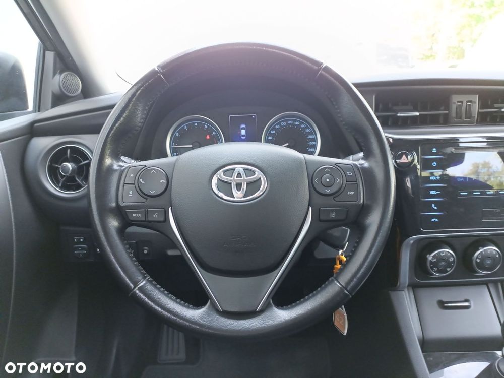Toyota Corolla 1.6 Premium EU6 - 15