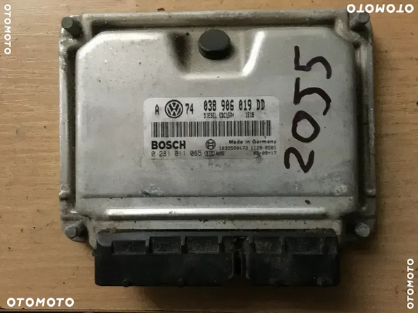 Komputer sterownik silnika Volkswagen golf IV 038906019DD