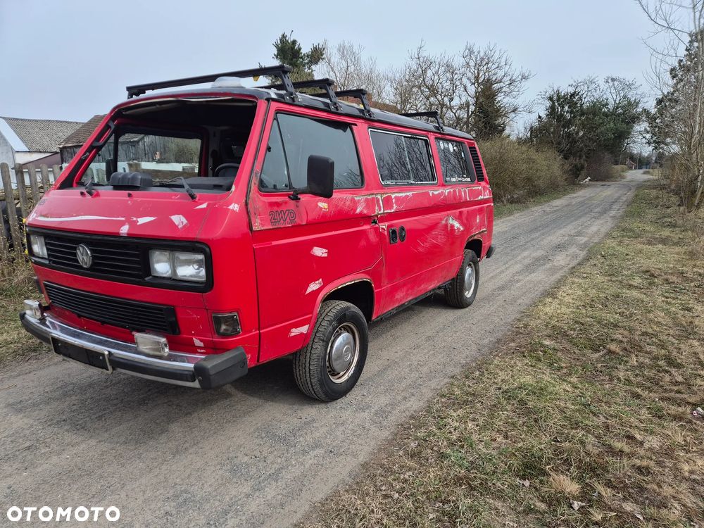 Volkswagen Transporter - 2