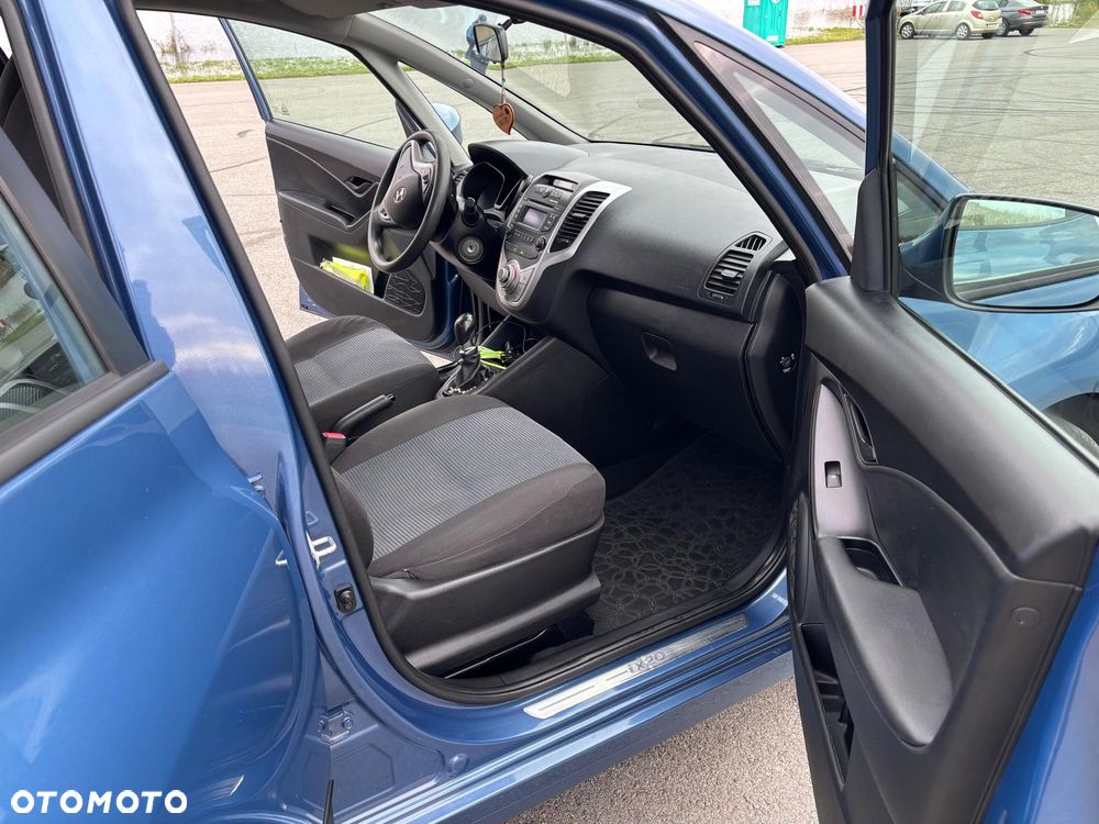 Hyundai ix20 - 14
