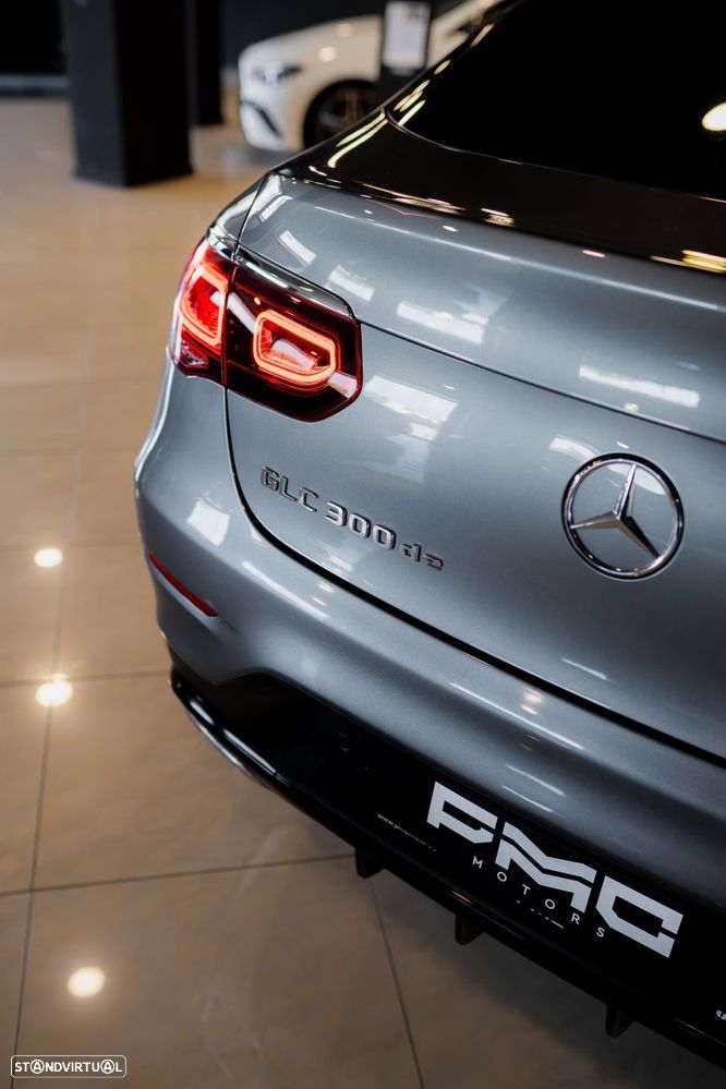 Mercedes-Benz GLC 300 de Coupe 4Matic 9G-TRONIC AMG Line - 16