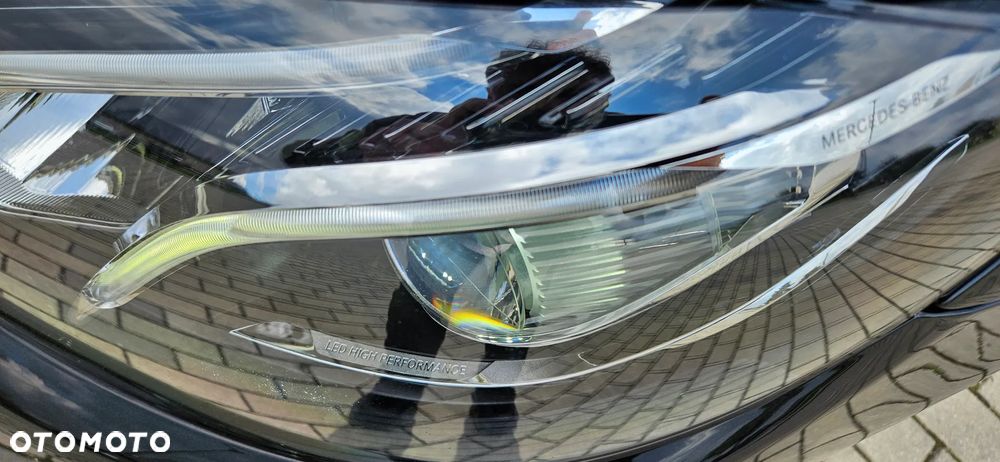Mercedes-Benz Klasa E 220 d 4Matic 9G-TRONIC Avantgarde - 28