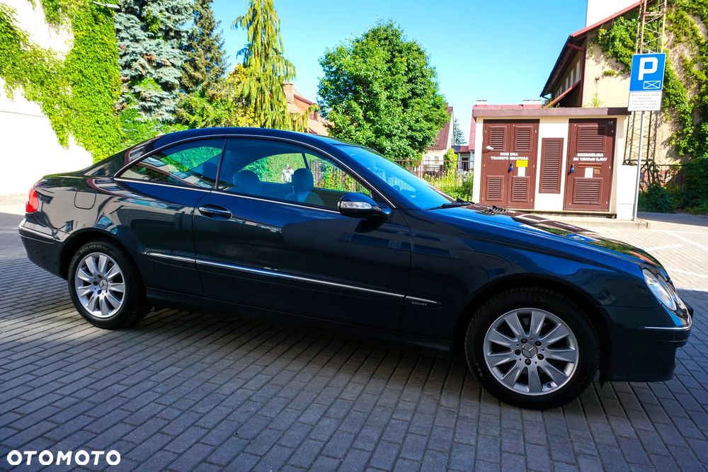 Mercedes-Benz CLK - 18