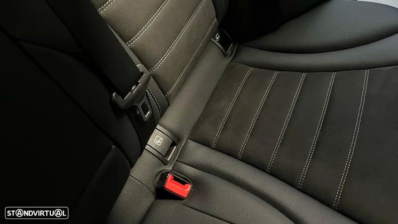 Mercedes-Benz C 300 de AMG Line - 16