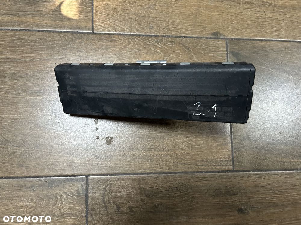 PODUSZKA POWIETRZNA KOLANOWA LEWA AIR BAG 1x NABÓJ VW TIGUAN II 5TC880842E ORG