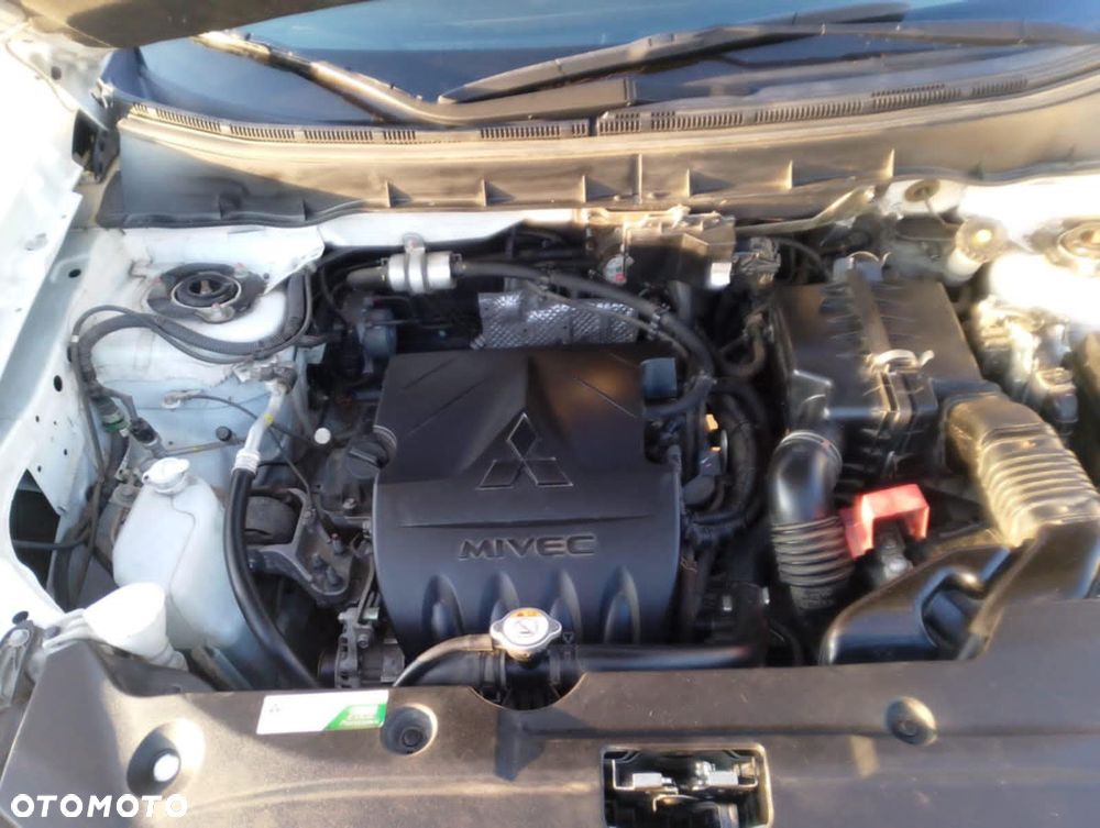 Mitsubishi ASX 1.6 Intense Plus Blue Edition - 6